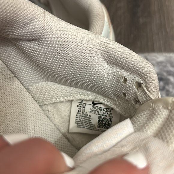 Nike Dunks - Picture 3 of 3